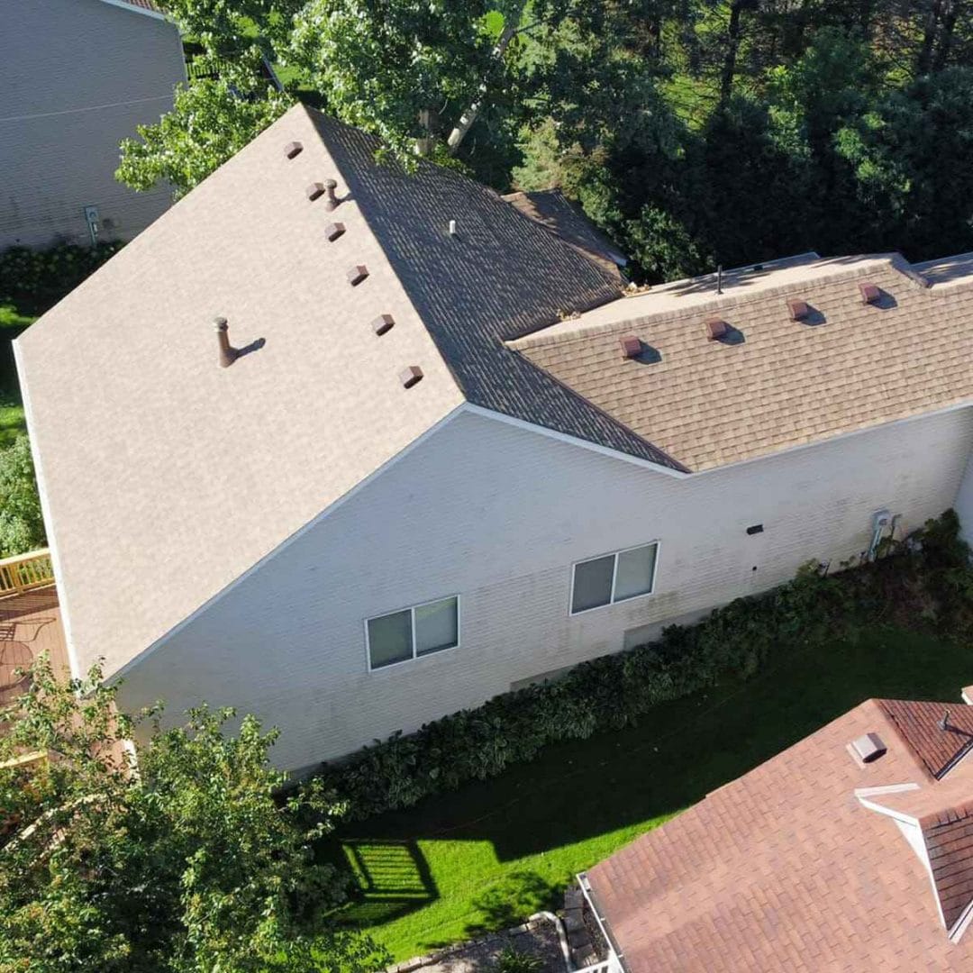 Reliable roofing contractor, Brooklyn Park MN